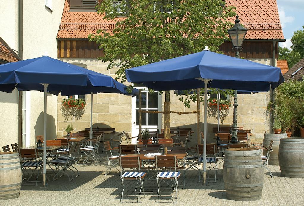 Landgasthof Und Hotel Weisser Lowe Eckental Екстериор снимка