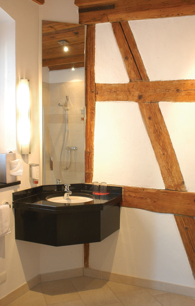 Landgasthof Und Hotel Weisser Lowe Eckental Екстериор снимка